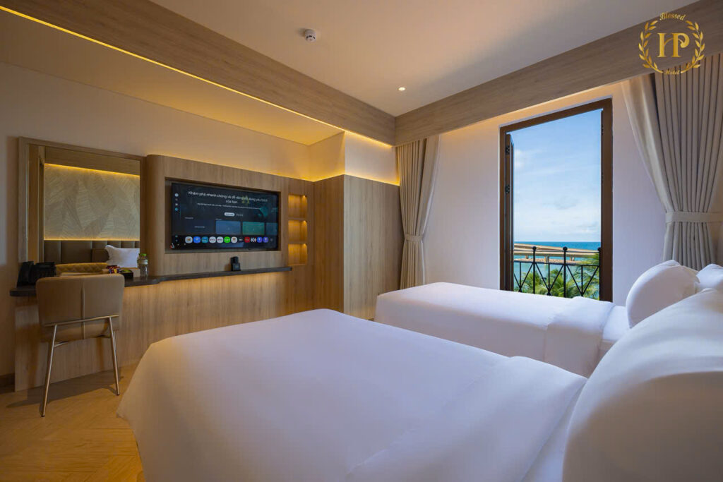 Phòng nghỉ Blessed Hotel